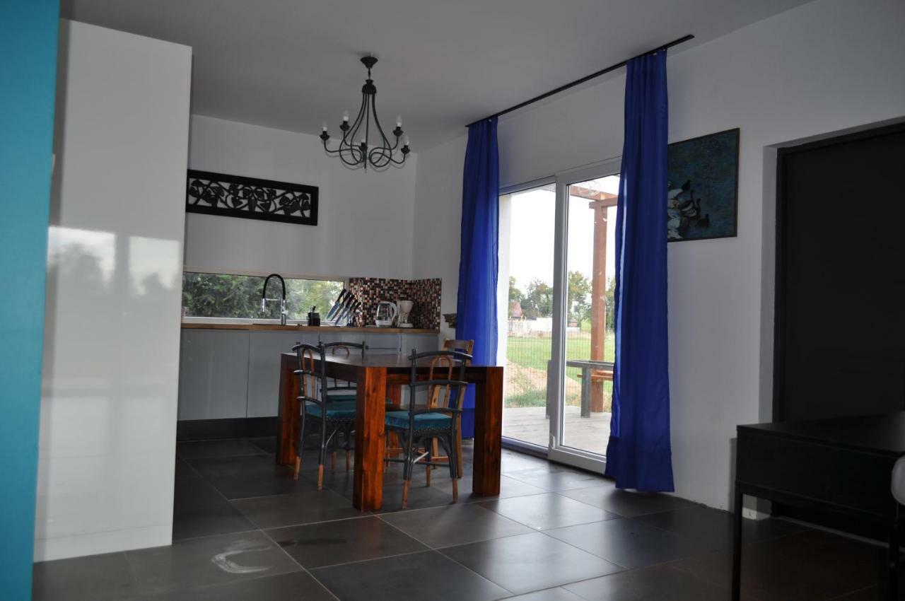 Villa Helena نوفي فاربنو المظهر الخارجي الصورة